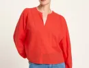 lanius 225 14491 00 368 red alert 34 strukturbluse mit kraeuseln 02x crop center